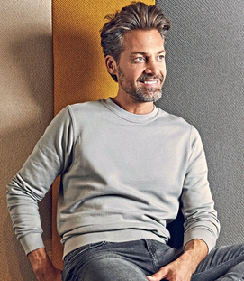 Bluza bez kaptura  New Men`s Sweater 100